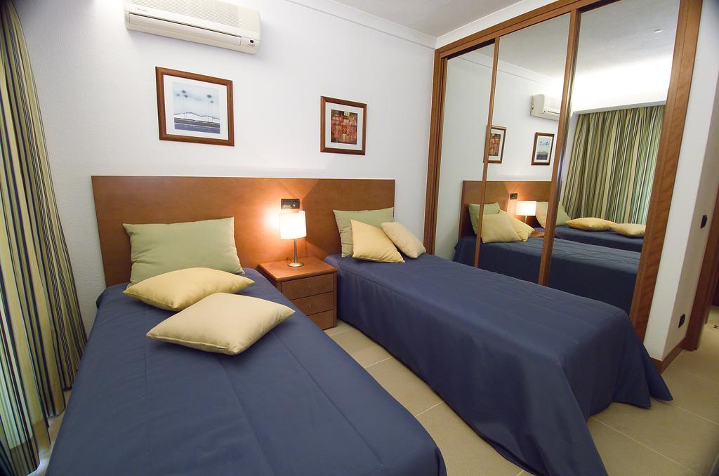 Apartamentos Alvaflor Quarteira Exterior foto